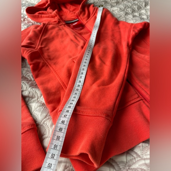 NIKE Red Hoodie Zip Up Kids Sportswear - Picture 3 of 5